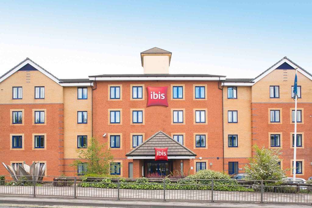 Ibis Cardiff Gate - International Business Park Hotel Exterior foto